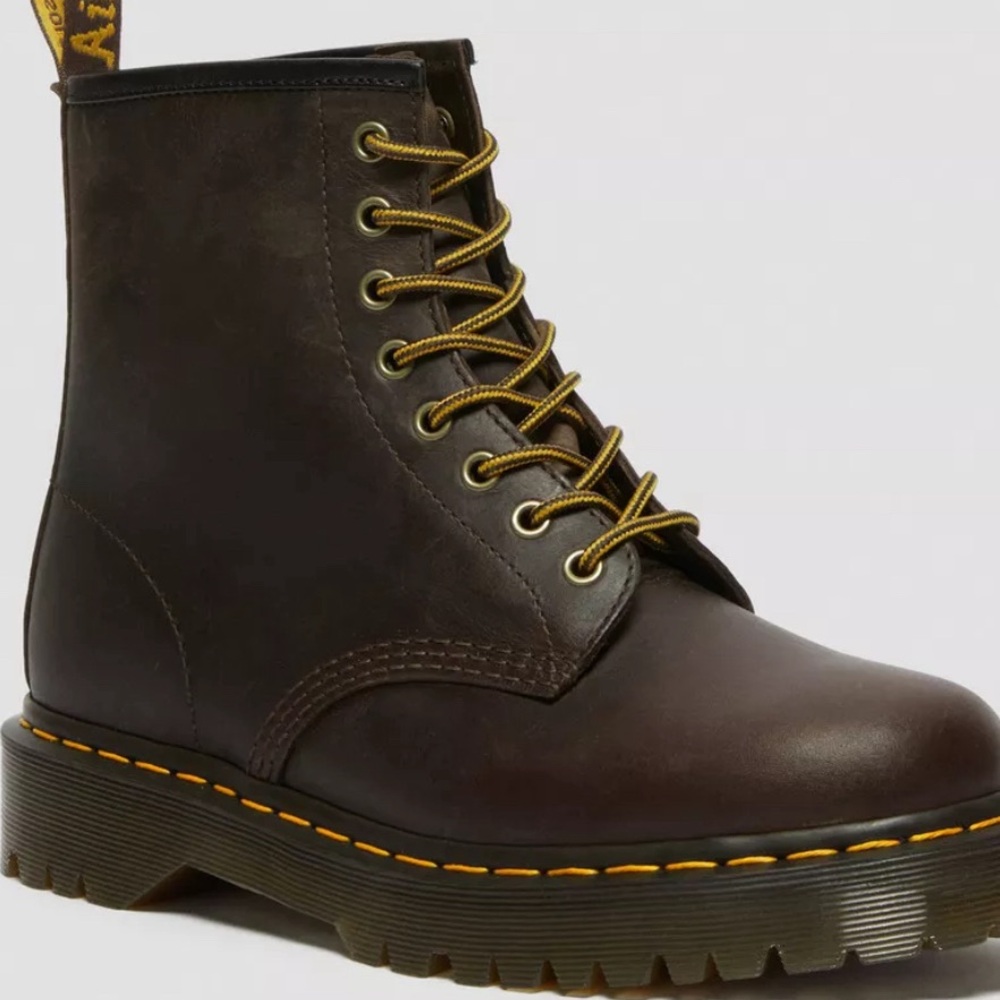 DR Martens soft worn in crazy horse leather boots. DISCLAIMER: not platform